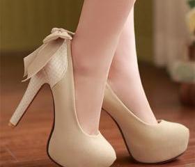 heels bow on back