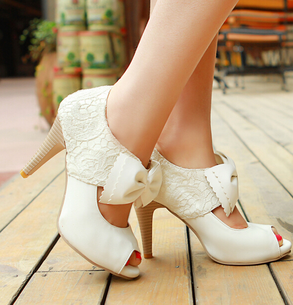 big bow heels