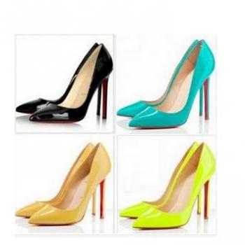 Patent Leather Pointed-toe..
